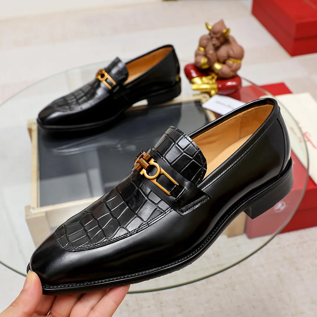 Men's shoes 💰460🕷🕷🐂【Ferragamo】Ferragamo Popular fashionable casual shoes🇨🇳Official website counter 1:1 production, original mold opening💯Good quality can be seen, imported high-end first-layer waxed calfskin, water-dyed🐂leather lining🌿very clear texture, high-quality waterproof, non-slip and wear-resistant outsole🎋high quality and low price, truly handmade🍓2 colors available! Code number 38-44......(45.46 customized)